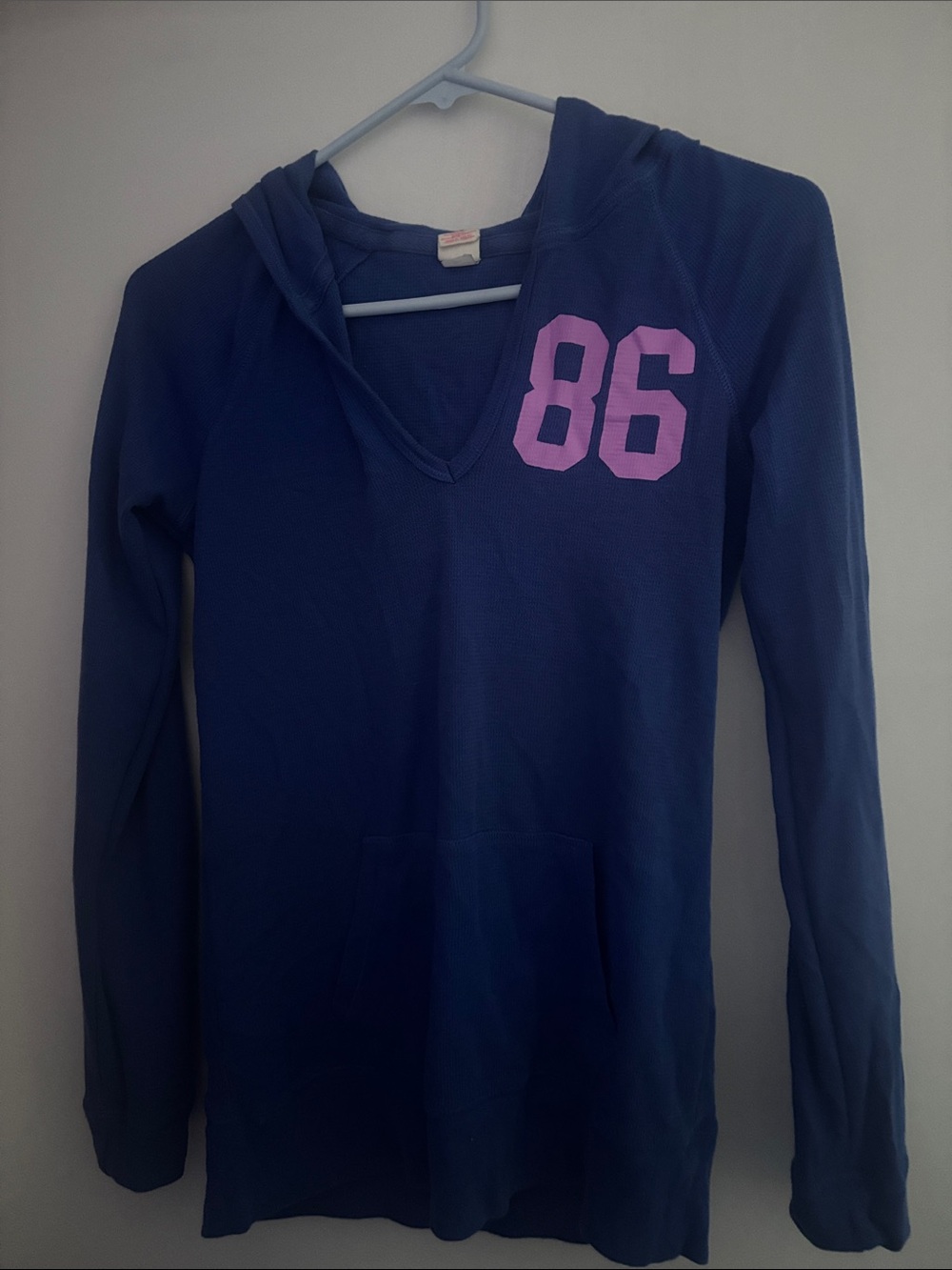 PINK Victoria's Secret Navy Hoodie with Pink '86 Graphic